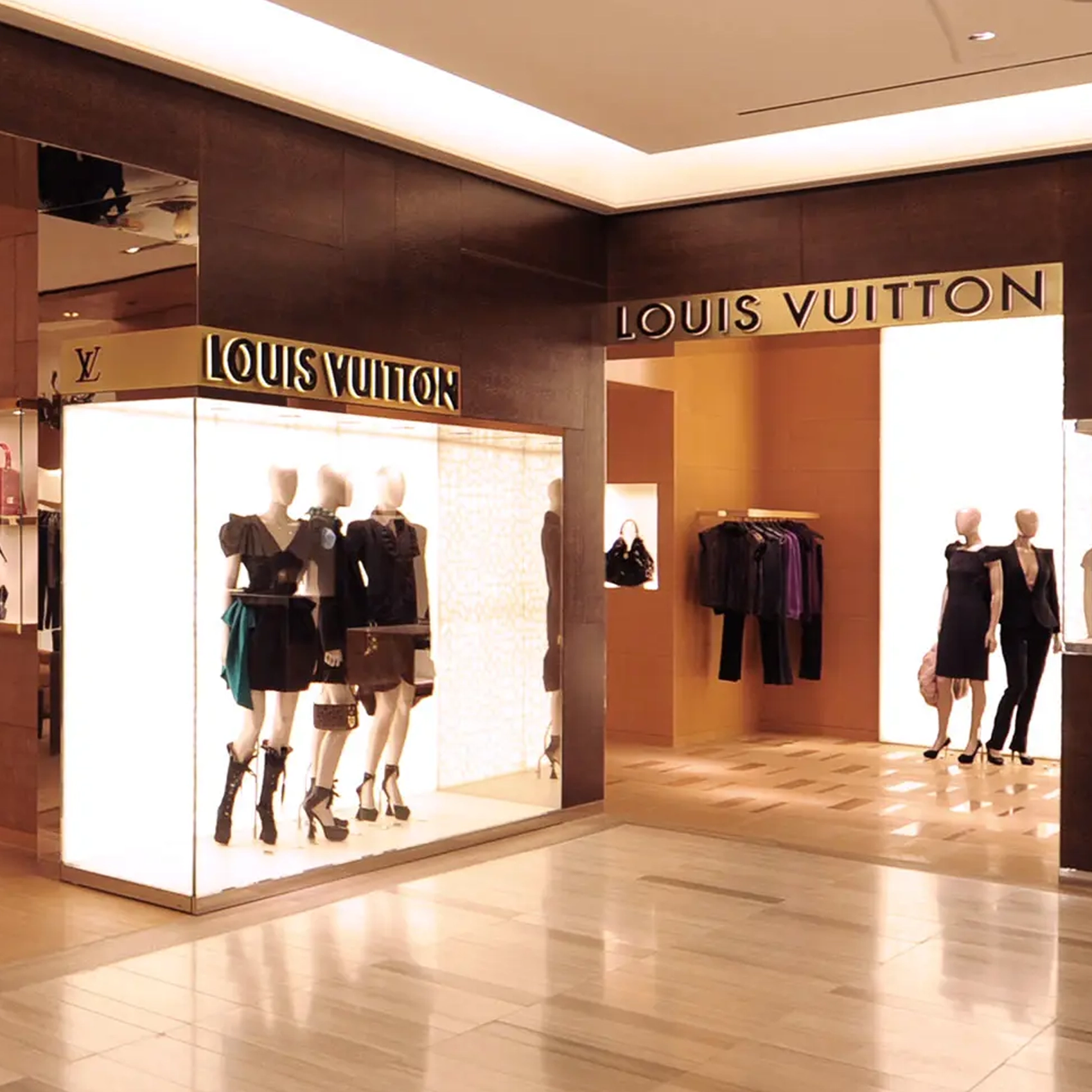 Louis Vuitton saks 2